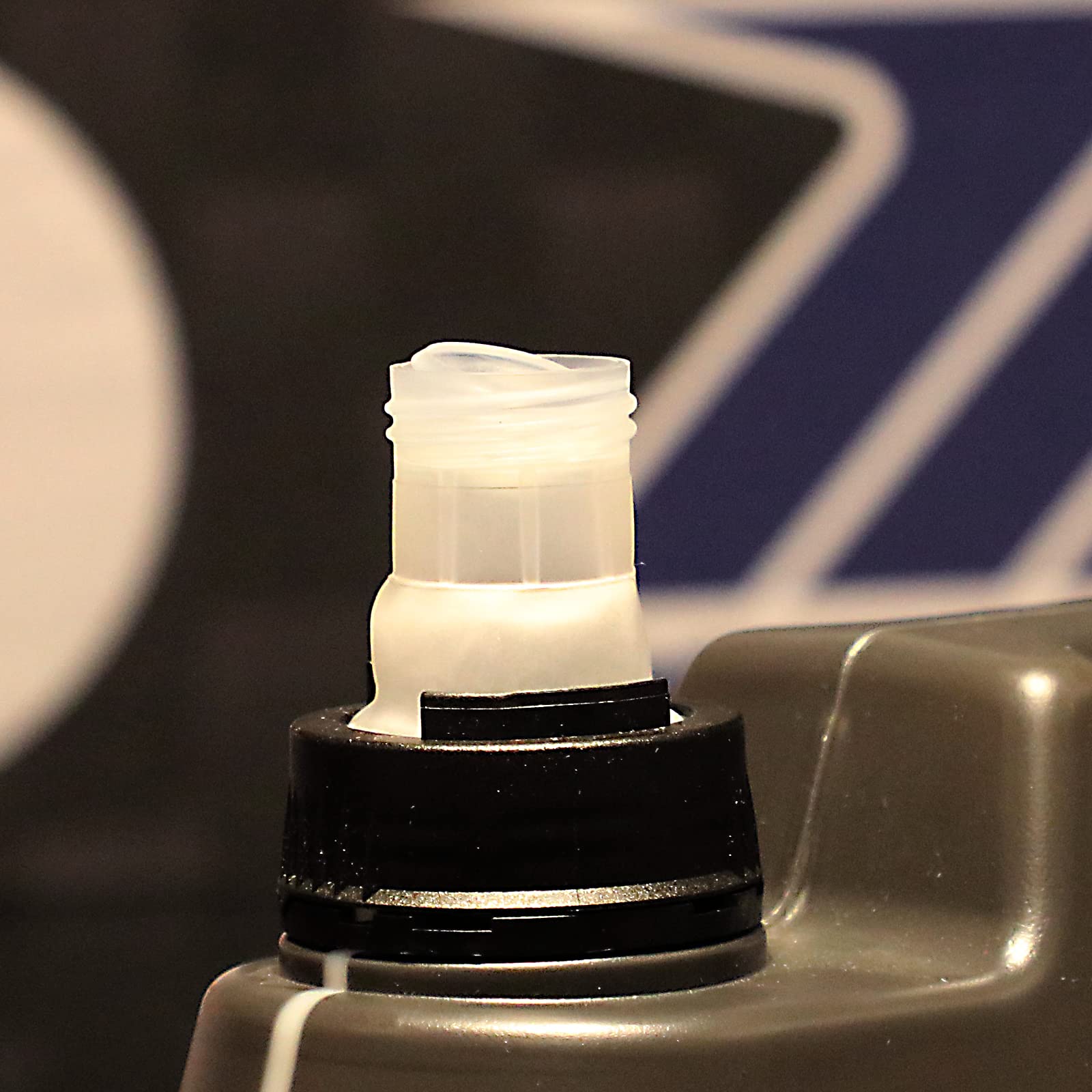 Liqui Moly 4T Synthetic 10w-50 Offroad Race 4-Liter - Image 3